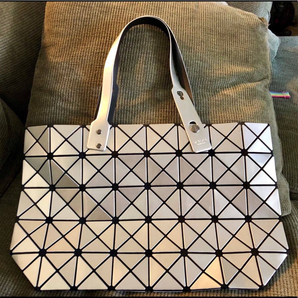 Cute silver bag!